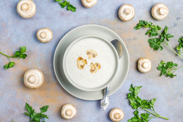 Free photo delicious homemade mushroom cream soup,top view