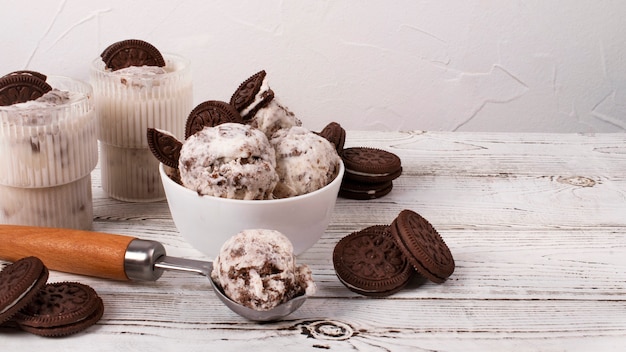 Free photo delicious ice cream and cookies assortment