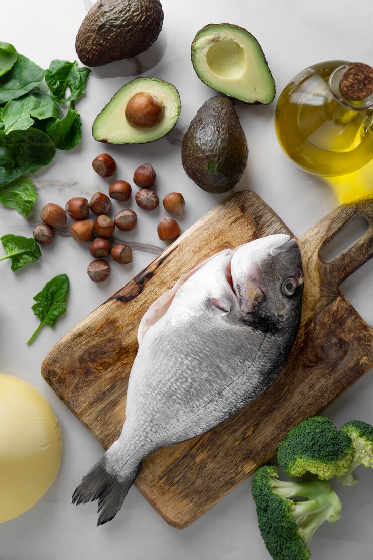 Free Photo delicious ingredients for keto diet