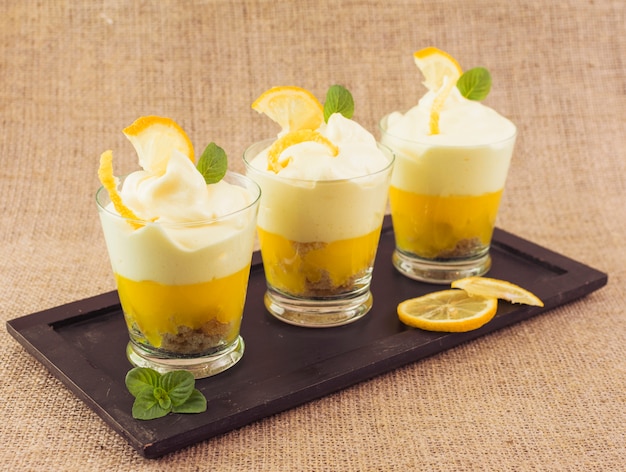 Free photo delicious lemon layer dessert