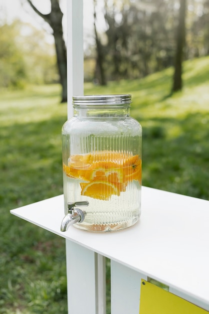 Free photo delicious lemonade on stand outdoors