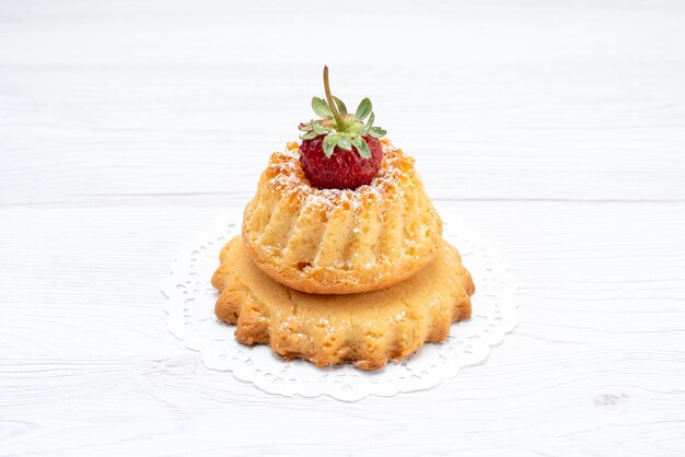 delicious little cake with strawberry on light, cake biscuit sweet sugar bake berry