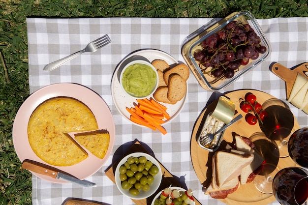 Deliziosa natura morta da picnic