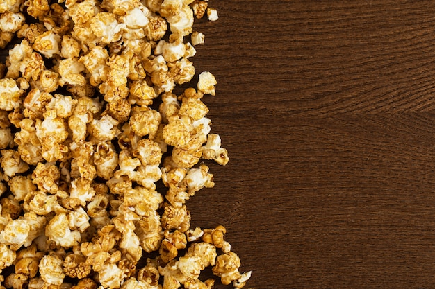 Foto gratuita popcorn delizioso