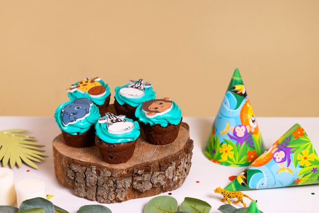 Free photo delicious safari party cupcakes arrangement