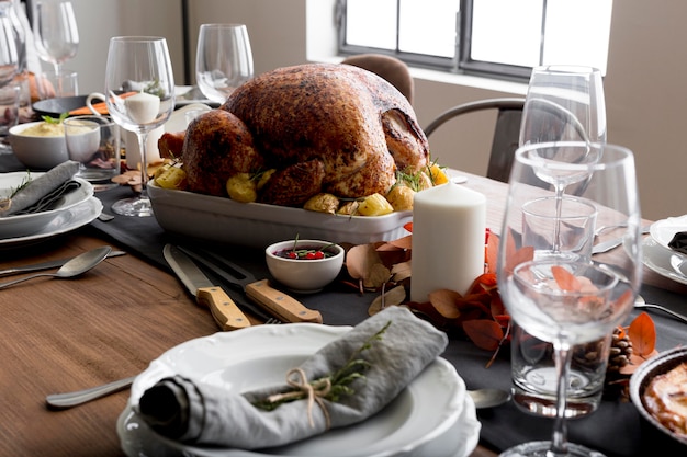 Free photo delicious turkey prepared for thanksgiving day