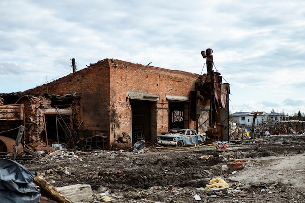 無料写真 ウクライナでのロシアの戦争の破壊された建物