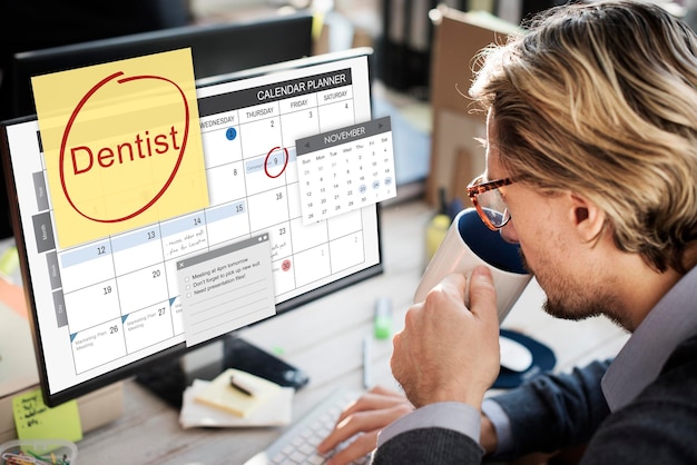 Free photo dentist healthcare medical schedule appointment concept