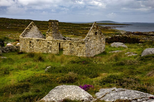 Заброшенный дом в графстве Мейо, Ирландия