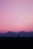 Foto gratuita paesaggio del cielo in stile arte digitale con la luna