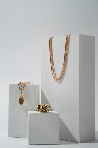 Display of shiny and elegant gold chain