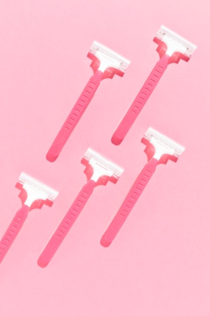 Disposable single use only pink razor blades