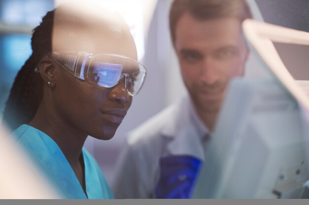 doctor performing medical research in lab
