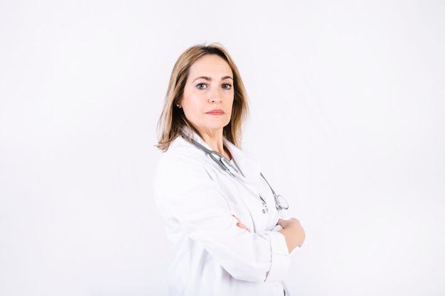 Free photo doctor with crossed arms