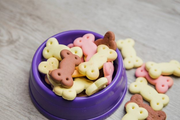 Free photo dog dish with cookies