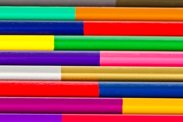 더블 엔드 색연필