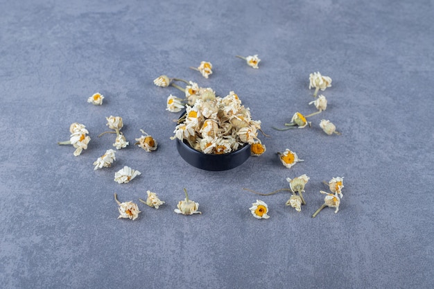 Dried chamomile flowers