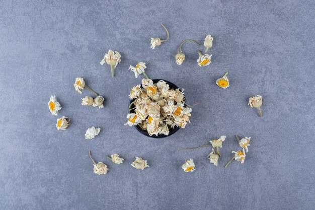 Dried chamomile flowers