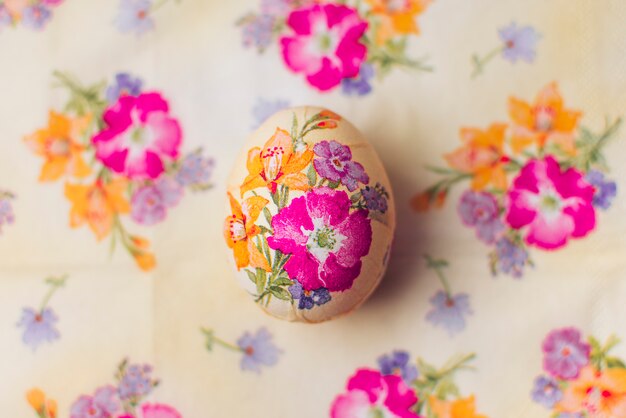 Egg decoupaged with flowers