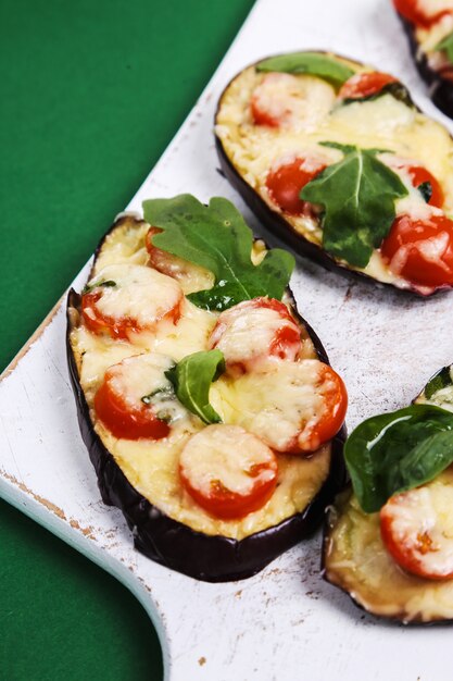 Eggplant pizza with cheese