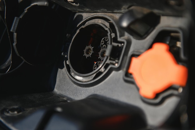 電気自動車のプラグ固定ヒンジ付き蓋低接触、evコネクタタイプ1および充電