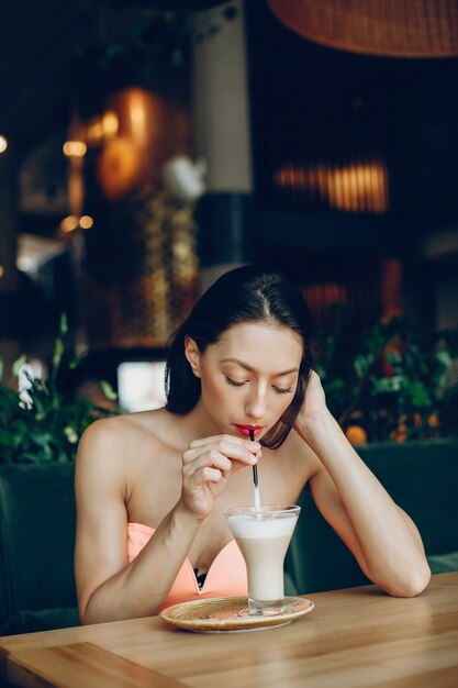 Elegant lady with coffee