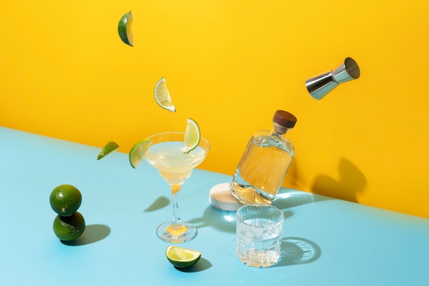 Free photo elegant vegan alcohol arrangement