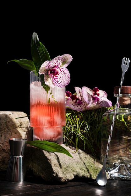 Free photo elegant vegan alcohol arrangement