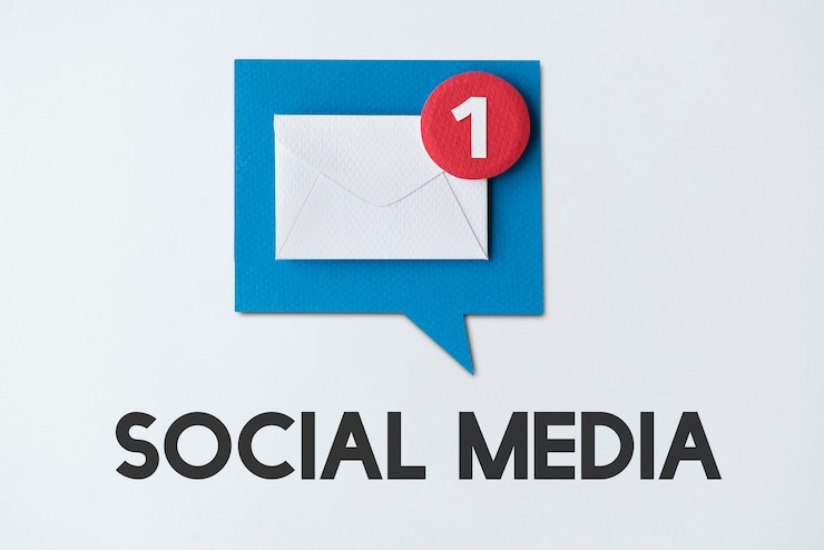 Free Photo email alert popup reminder concept