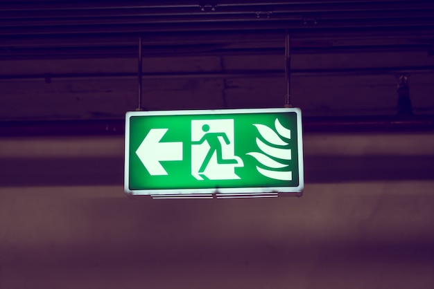 Free photo emergency exit sign