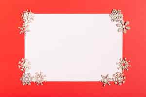 Free photo empty card with lovely decorations