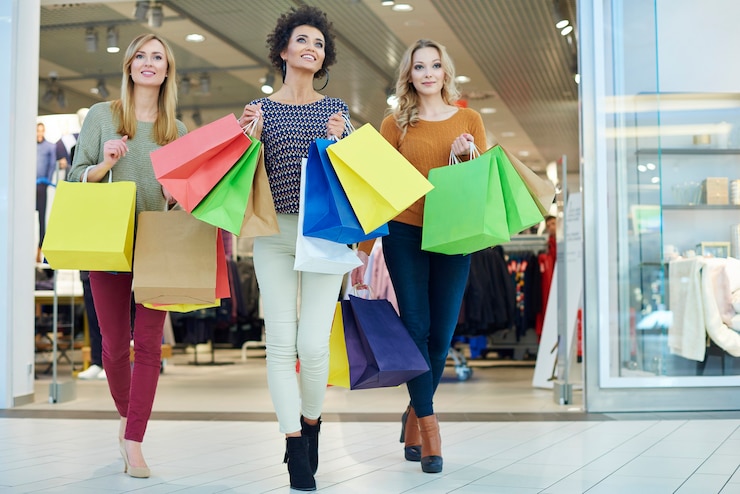 Free Photo the end of big shopping