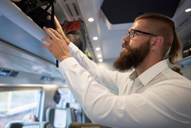 Foto gratuita la fine del viaggio in treno