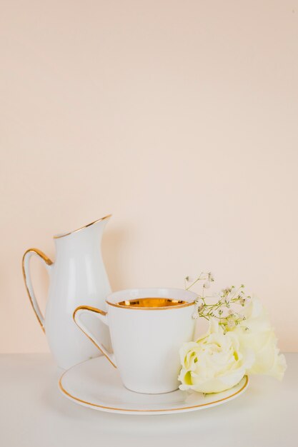 Английский чай в элегантной композиции