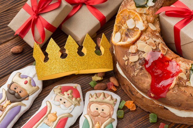 Epiphany cake roscon de reyes