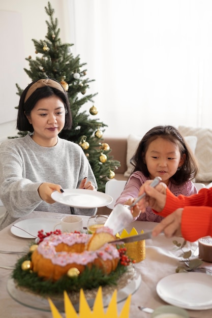 クリスマスのお祝いのエピファニー