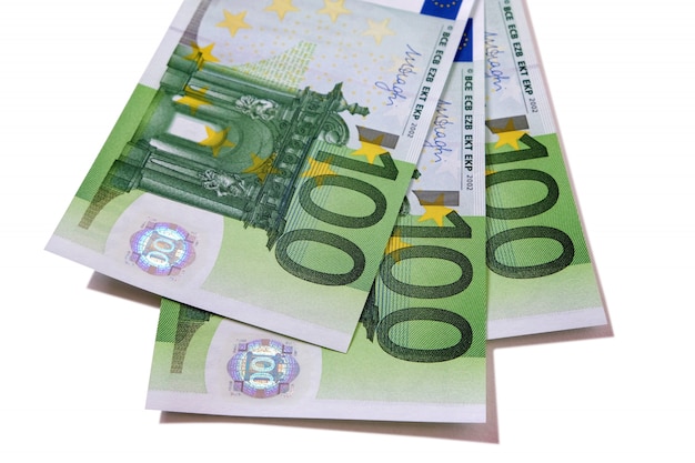 Euro 100 banknotes