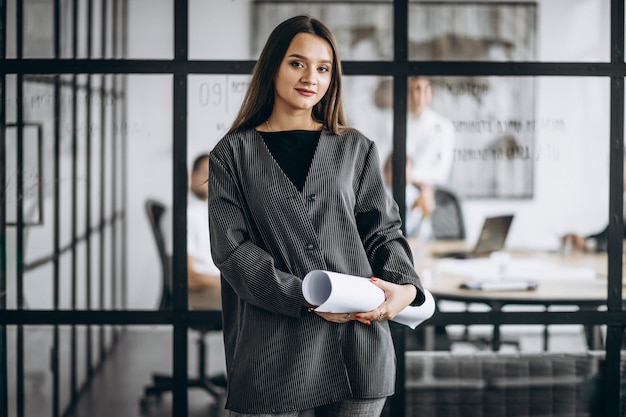 Free photo executive business woman in an office