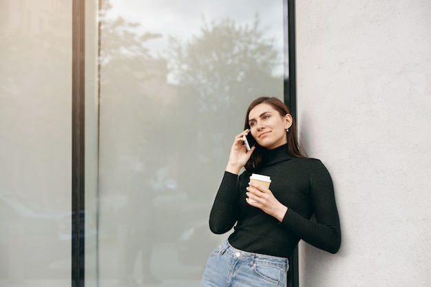 Expressive woman posing outdoor