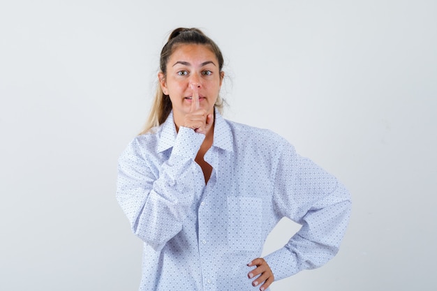 Expressive young girl posing in the studio