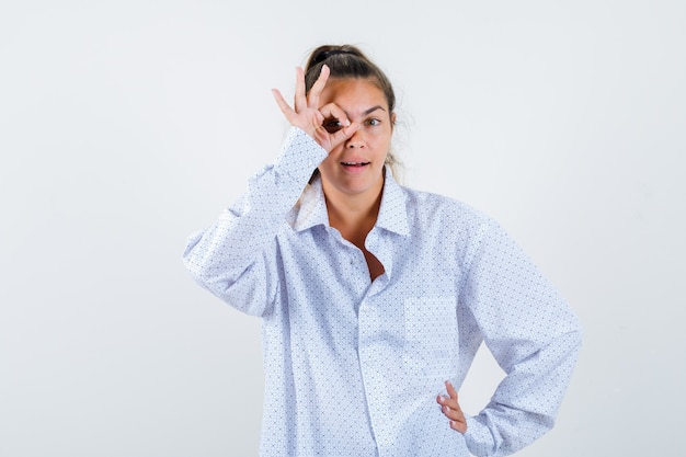 Expressive young girl posing in the studio