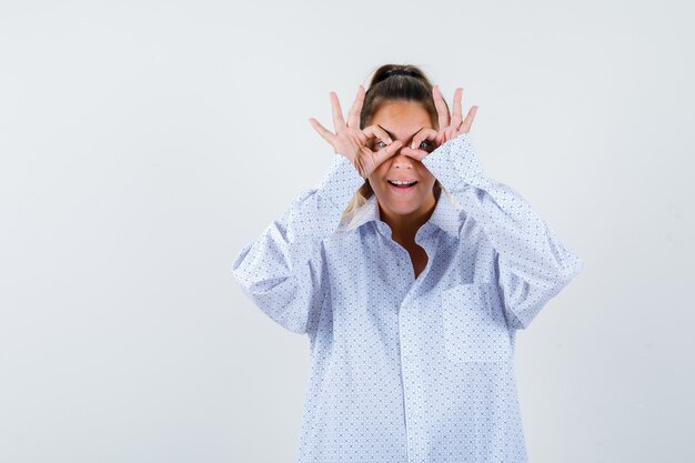 Expressive young girl posing in the studio