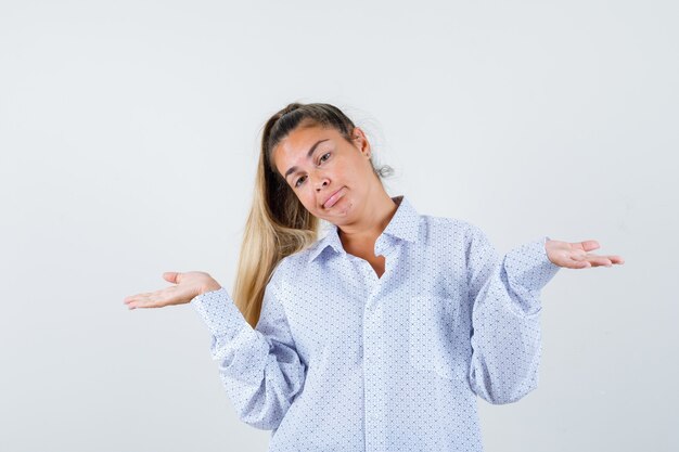 Expressive young girl posing in the studio