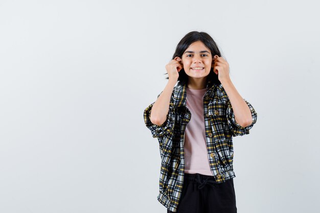 Expressive young girl posing