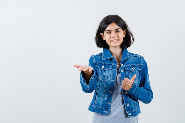 Expressive young girl posing