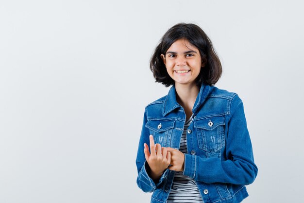 Expressive young girl posing