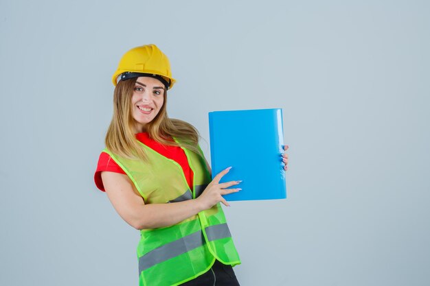 Expressive young lady posing in the studio