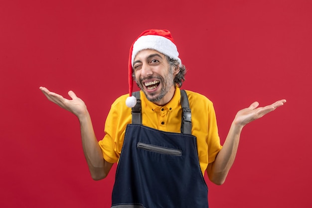 Free photo expressive young man posing for winter holidays