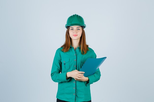 Expressive young woman posing in the studio