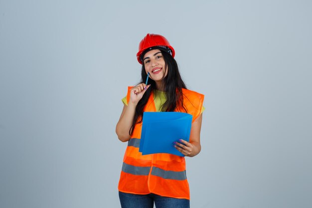 Expressive young woman posing in the studio